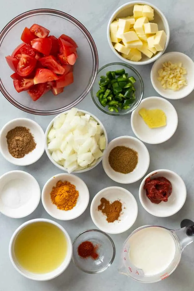How to make butter chicken sauce
