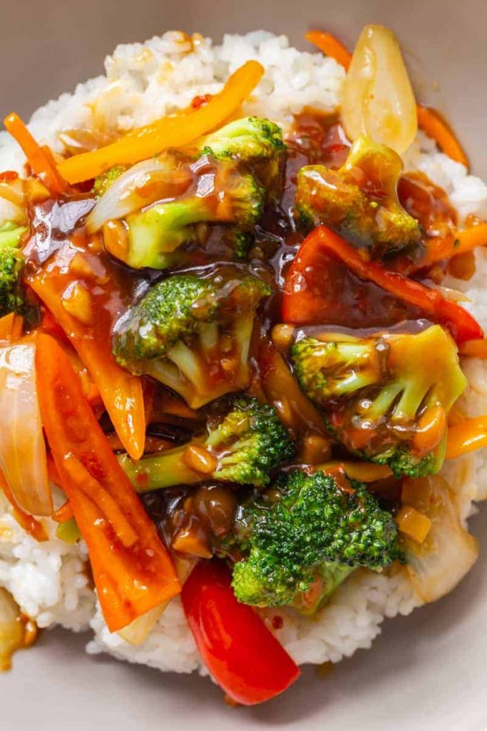 Chinese Garlic Sauce and veggies close up