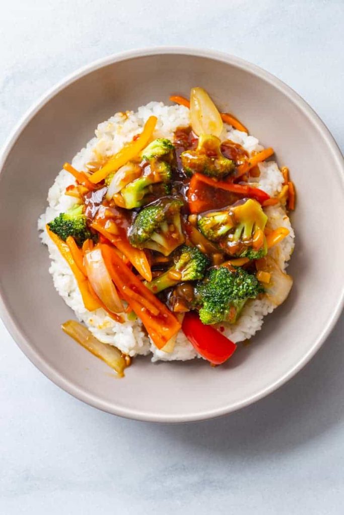 Chinese Garlic Sauce mixed with vegic