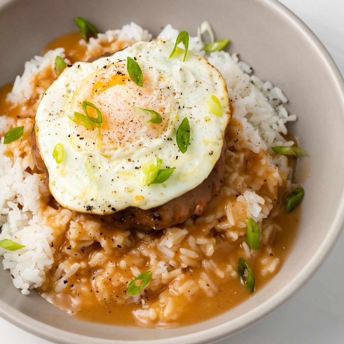 Hawaiian Brown Gravy (Loco Moco Gravy)
