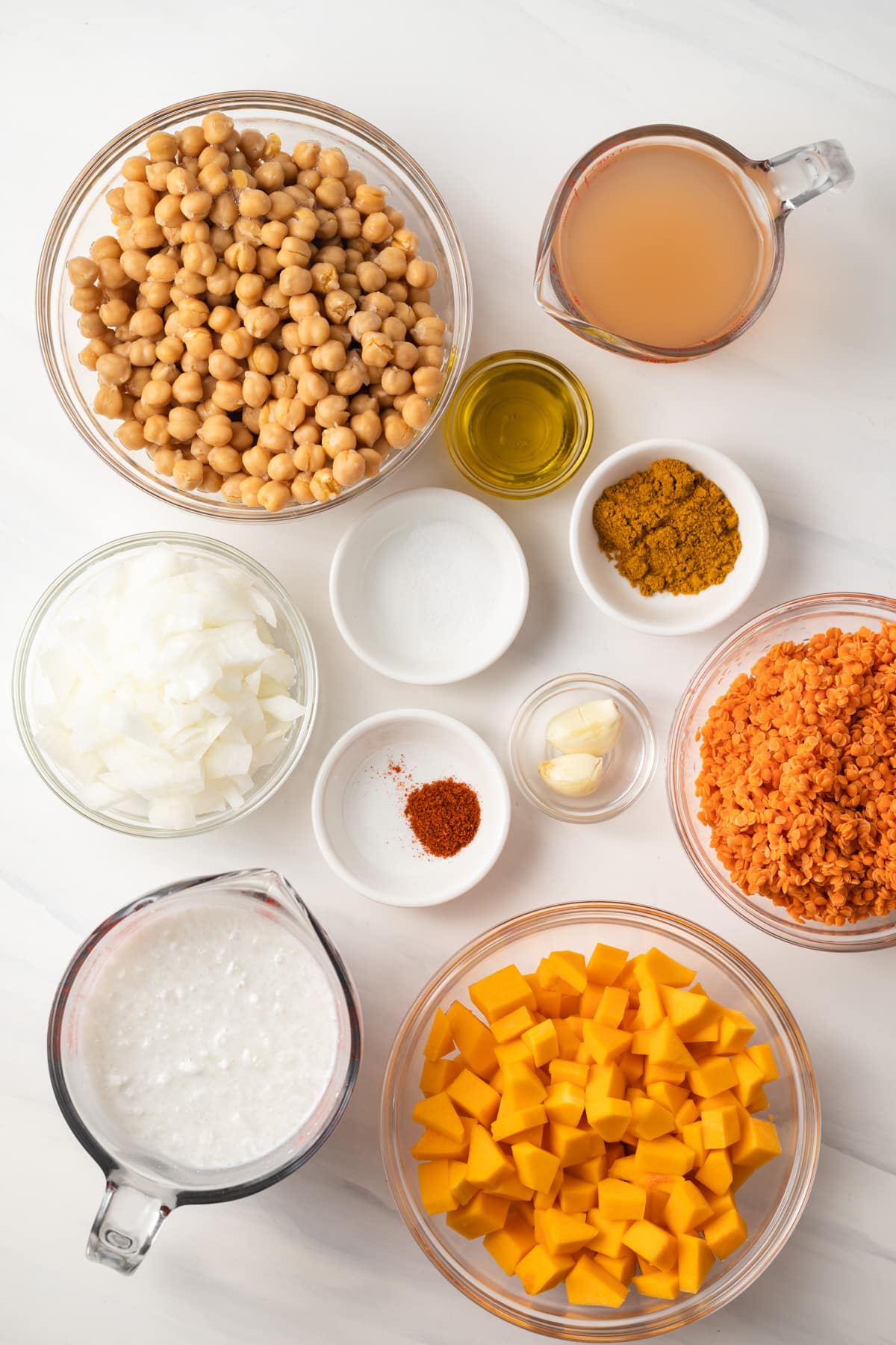 Ingredients for vegan pumpkin curry.