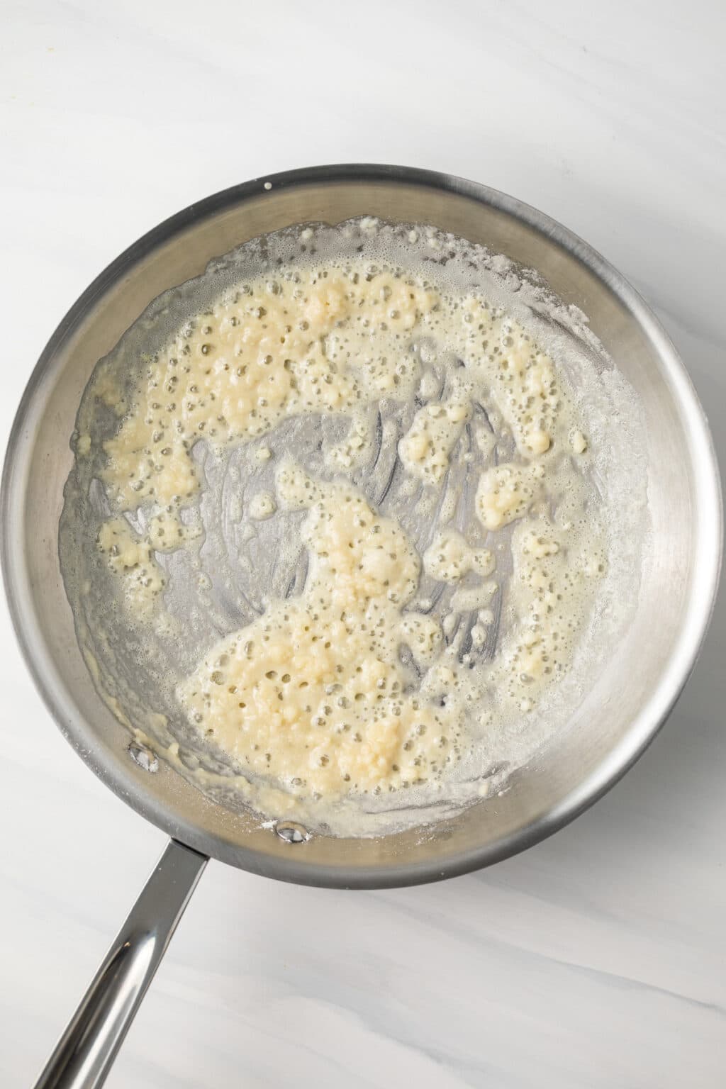 Garlic Cream Sauce - Sauce Fanatic