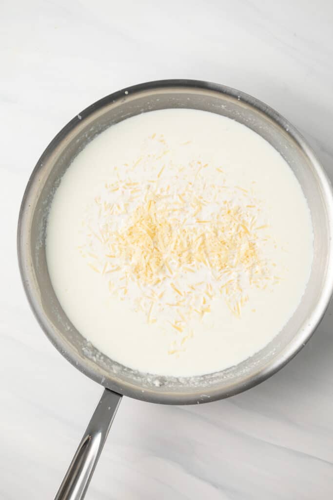 Garlic Cream Sauce - Sauce Fanatic