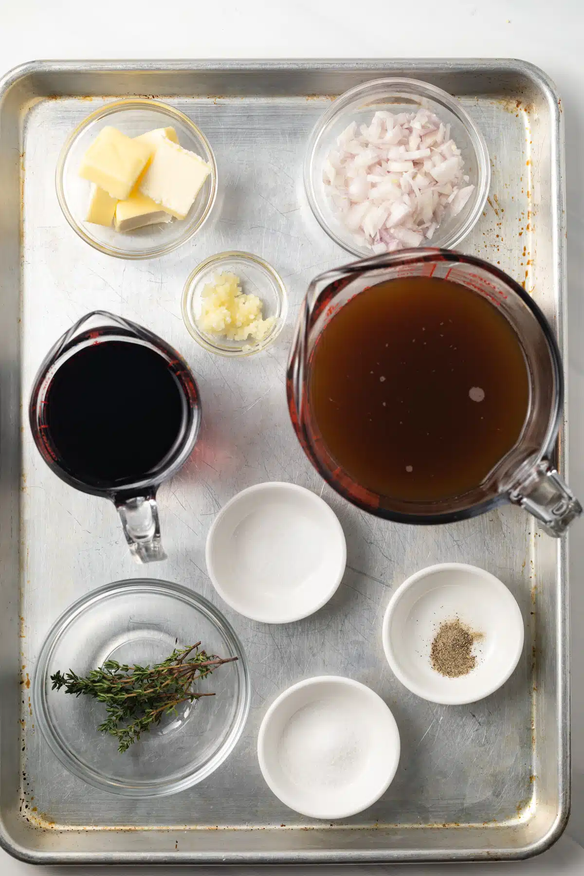 Ingredients for red wine sauce.