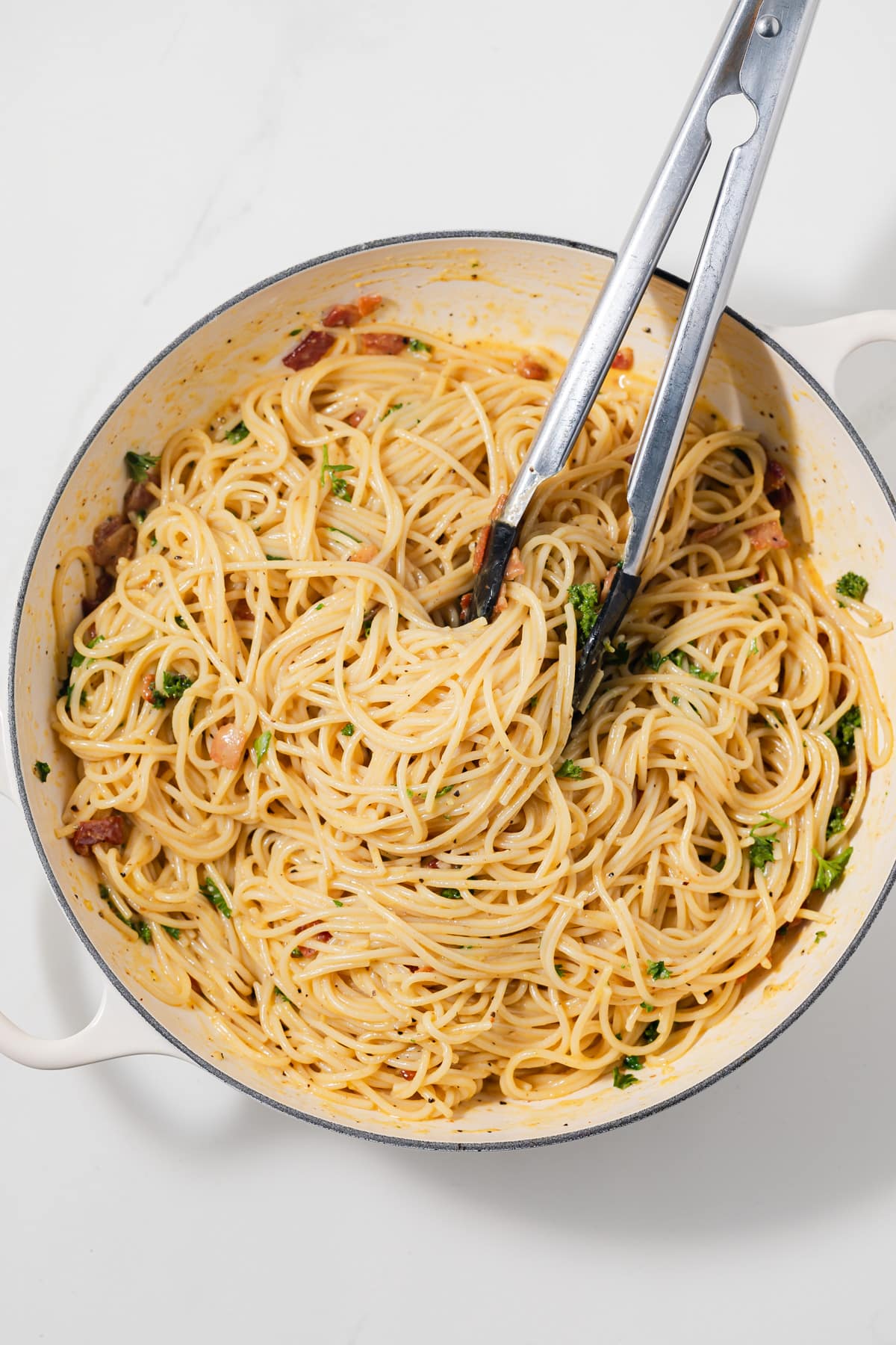 Carbonara in a saucepan.