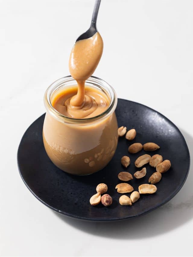 How to Make Peanut Butter Dessert Sauce