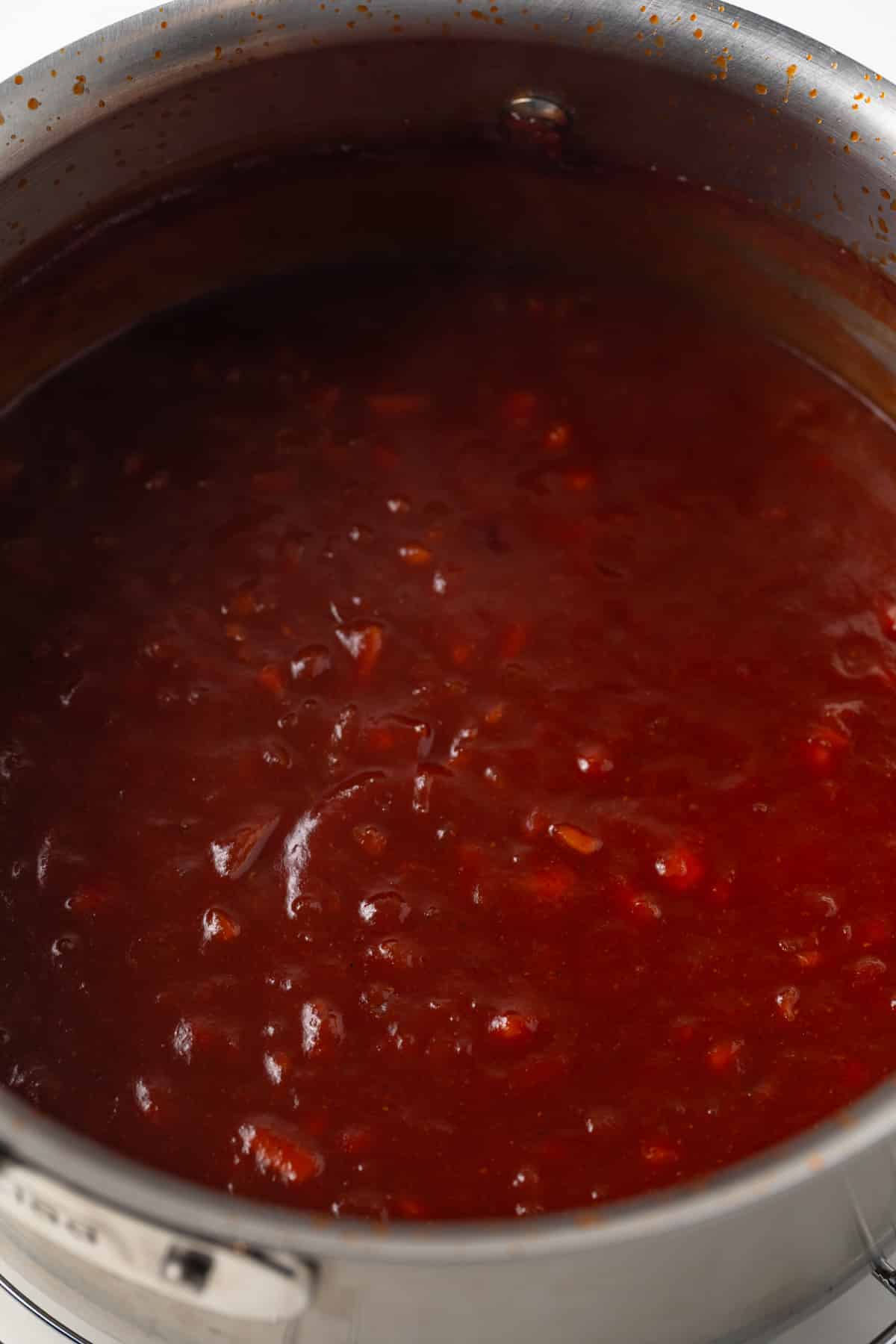 Apple bbq sauce in a pot.