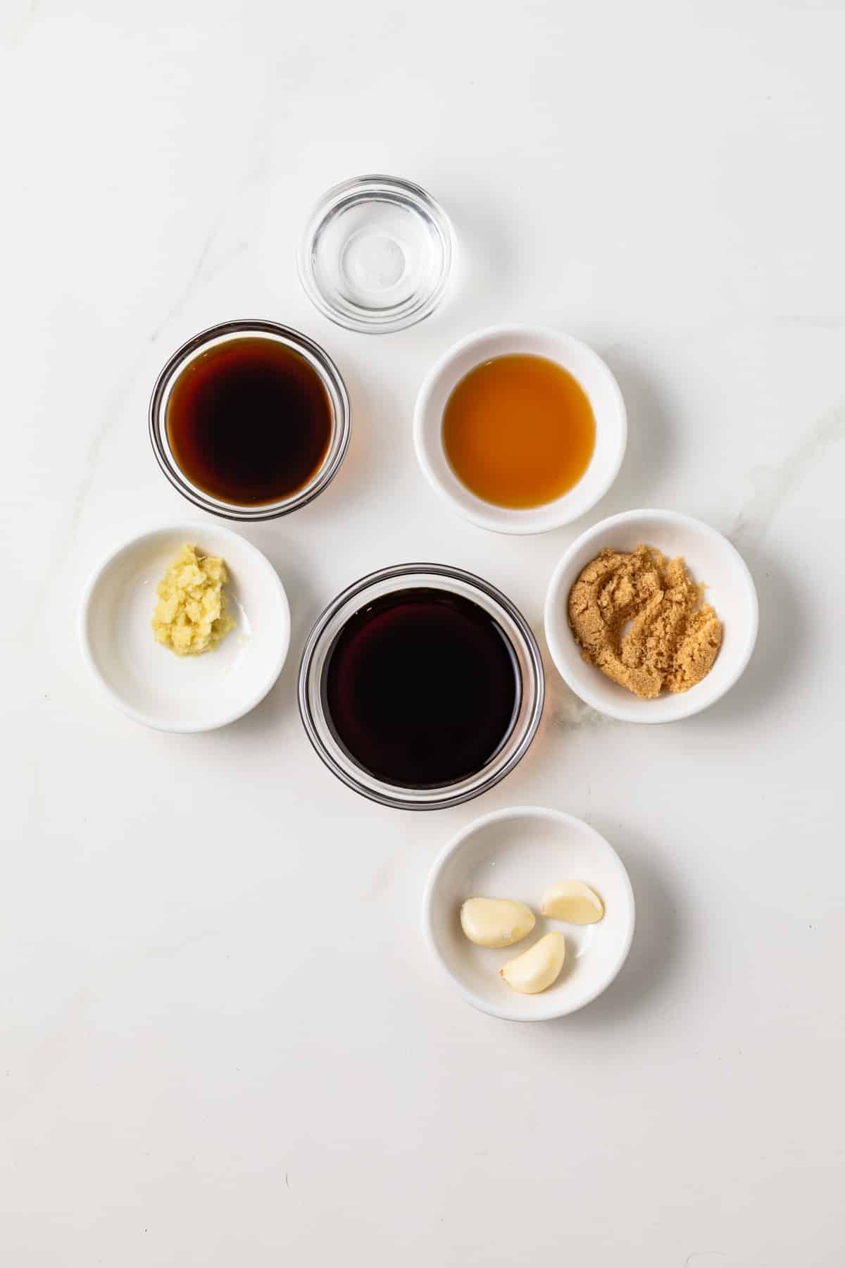 Ingredients for drunken noodle sauce.