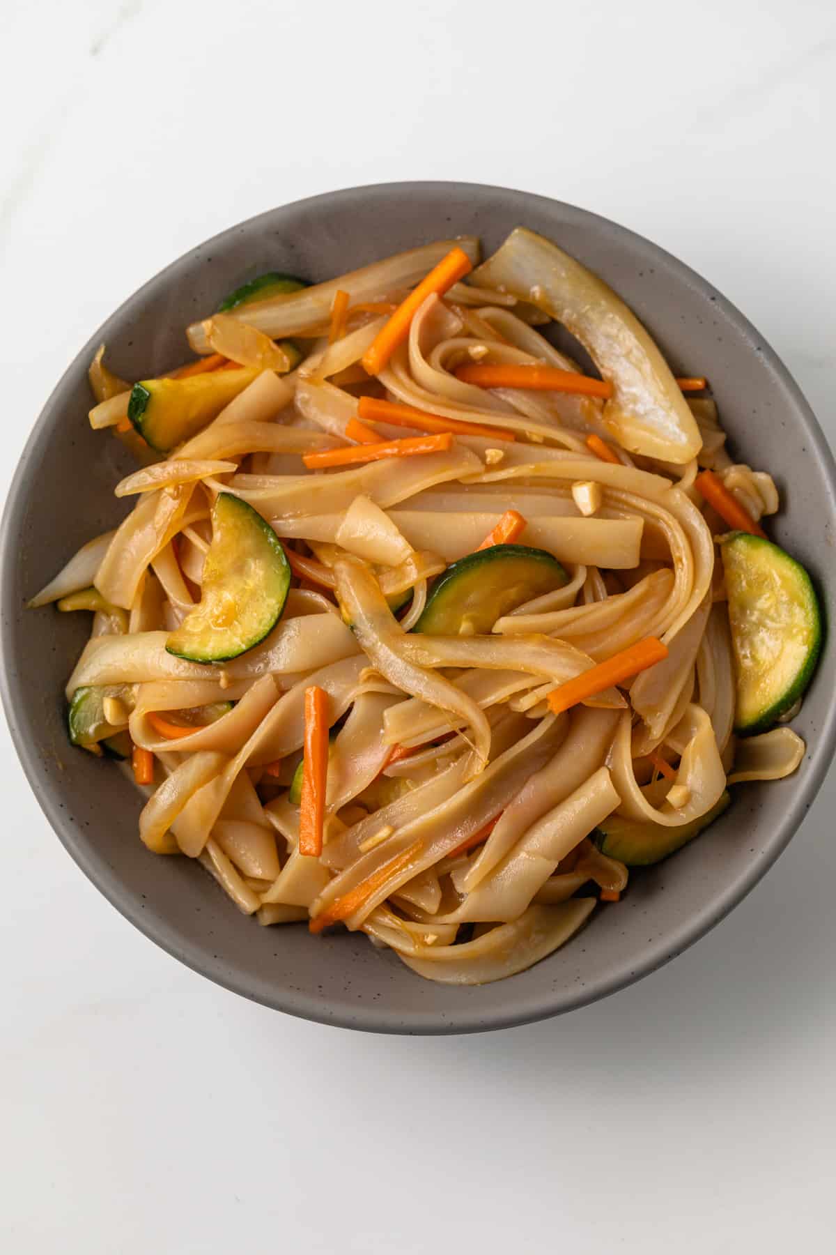 Overhead of bowl of drunken noodles.