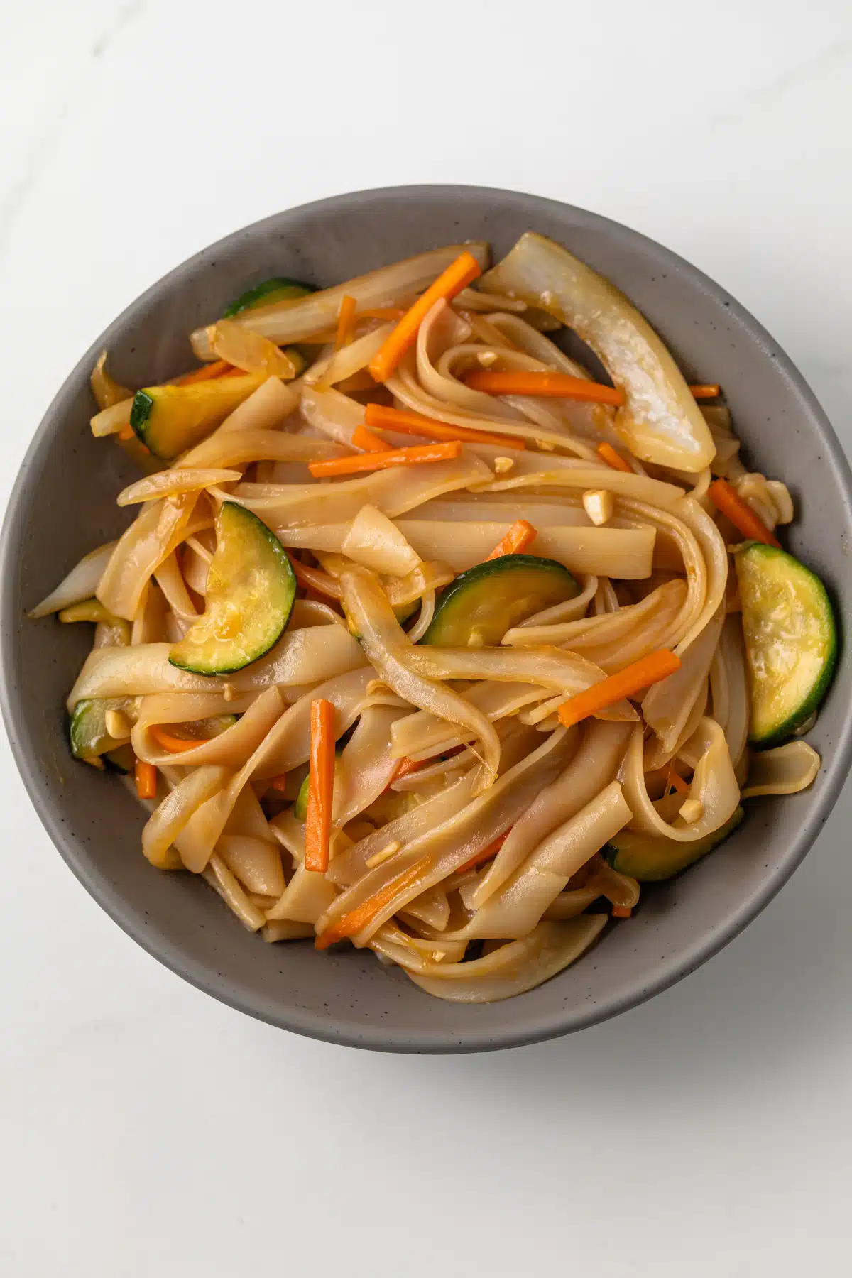 Overhead of bowl of drunken noodles.