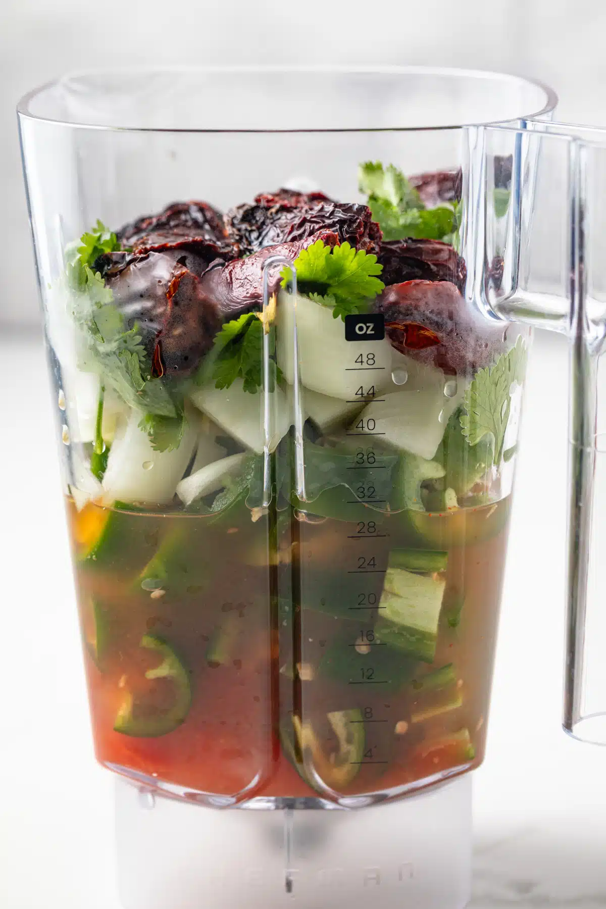 Ingredients in a bleder.